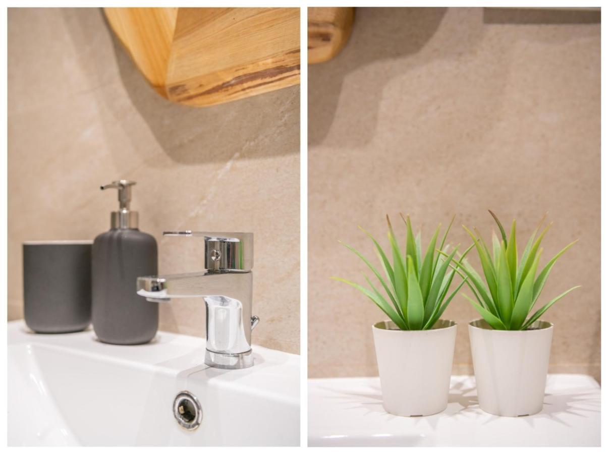 Pineapple Suite Màlaga Exteriér fotografie